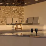 Leuki Αδάμας