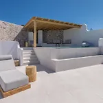 Leuki Villa