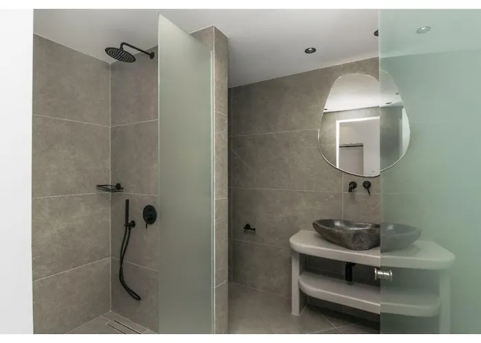 Вилла Leuki Milos Адамас